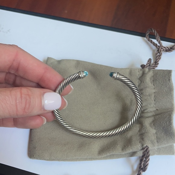 David Yurman cable bracelet with blue topaz - Picture 6 of 8